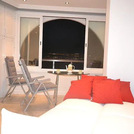 公寓 After Apartamento *